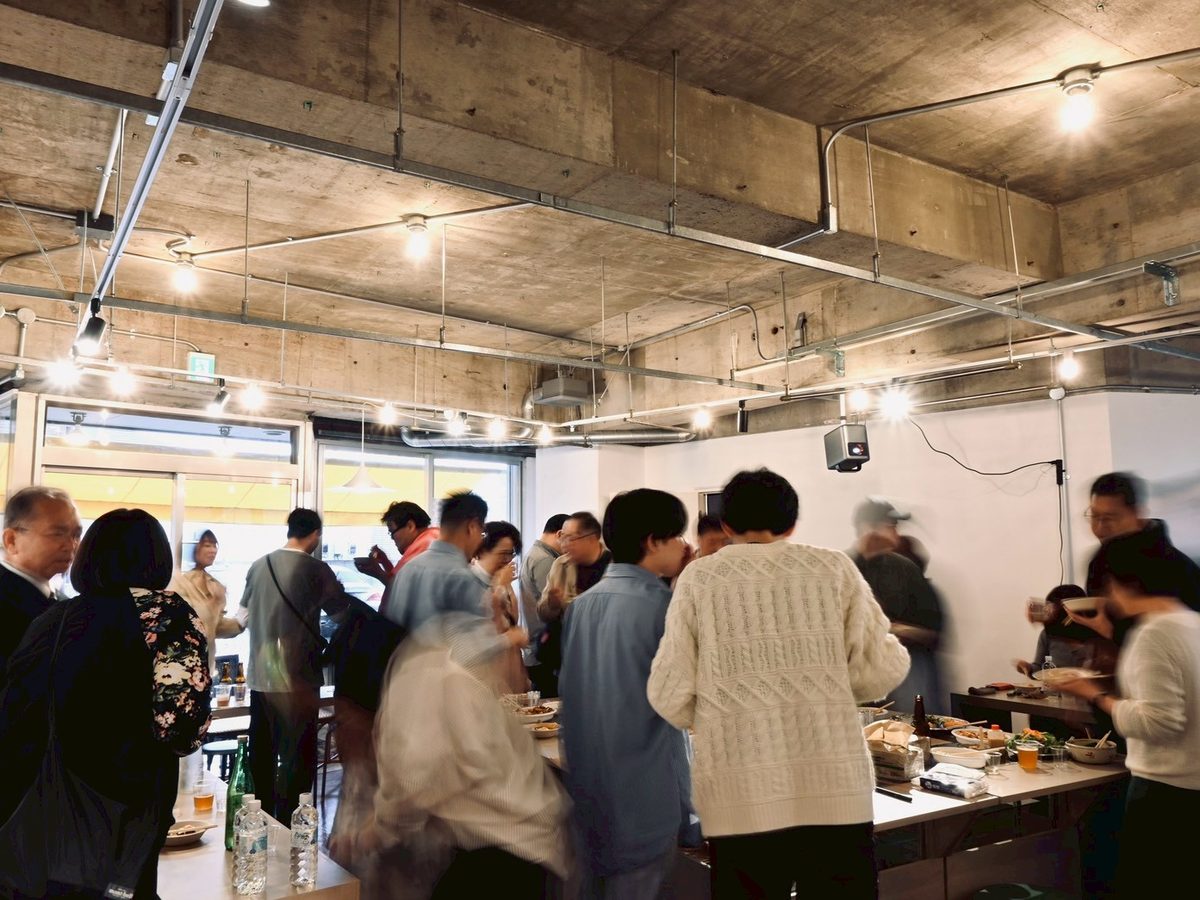 加須間で開催された地酒・日本酒を楽しむイベントの様子