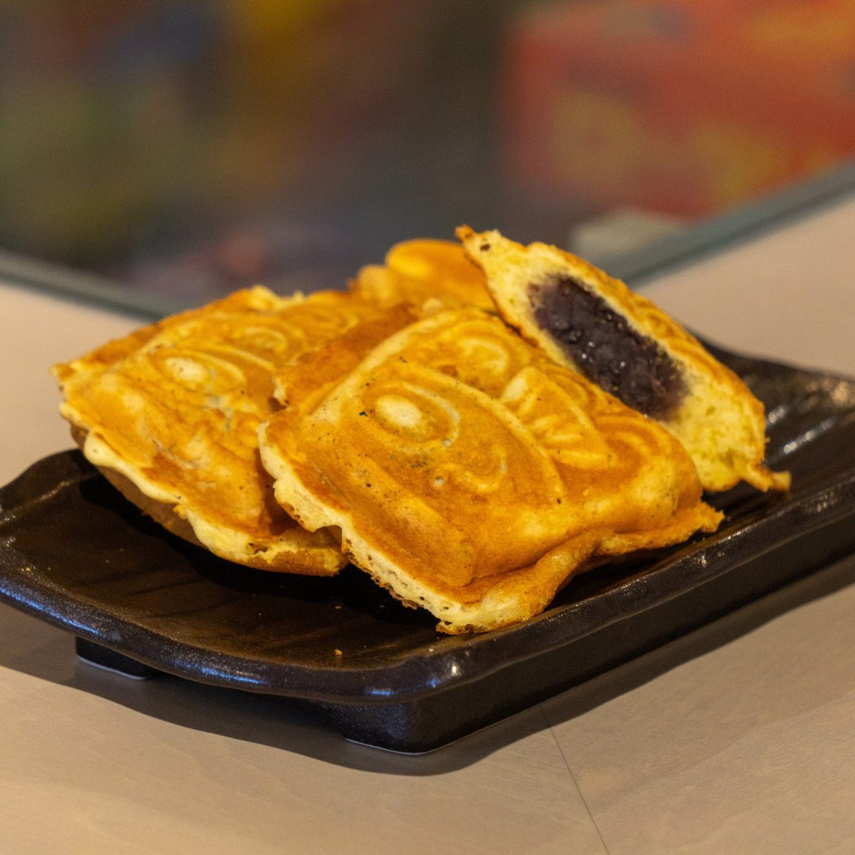 鯉のぼり生産量・日本一の加須市ならではの郷土菓子「鯉のぼり焼き」。加須みやげにも